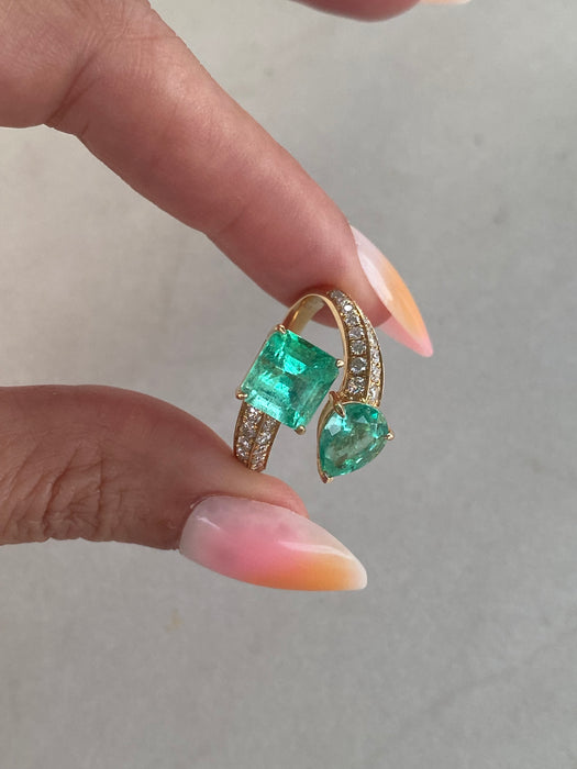 Vintage 3.77 TCW 18K Emerald & Diamond Bypass Ring