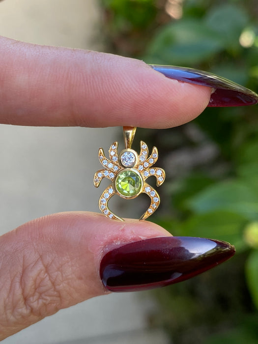 18k diamond peridot spider charm