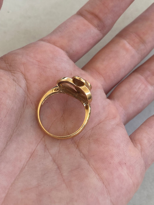 Vintage 18K Gold Parrot & Heart Diamond Ring