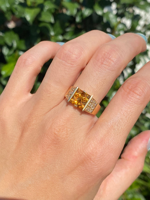14k Citrine and diamond ring size 7