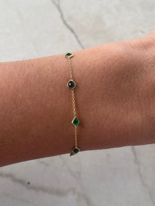 14K Gold Mixed-Cut Emerald Station Bracelet