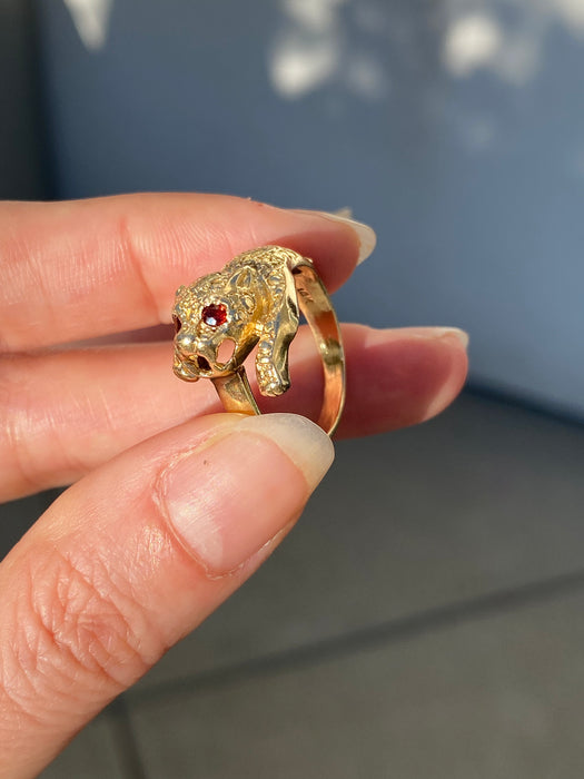 14k jaguar ring garnet eyes size 7.25