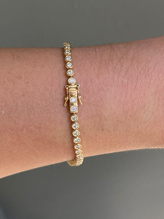 14k Bezel Set Natural Diamond & Blue Sapphire Tennis Bracelet