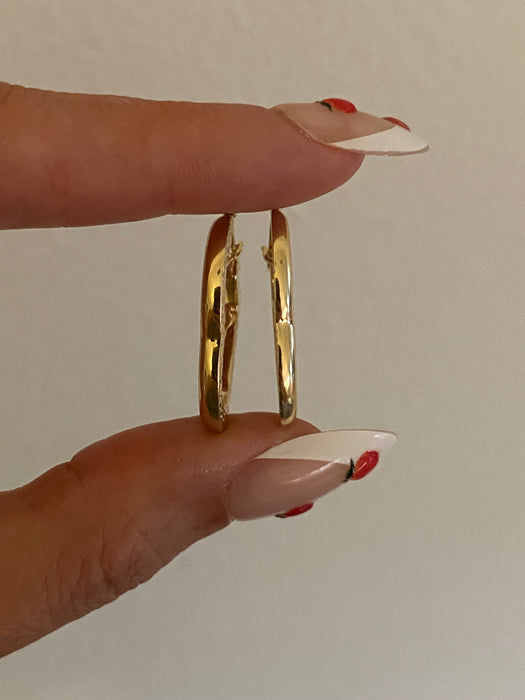 14K Gold Heart Hoop Earrings