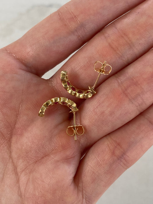 Vintage 18K Gold Ruby J Hoop Earrings – Bezel Set Oval Natural Rubies