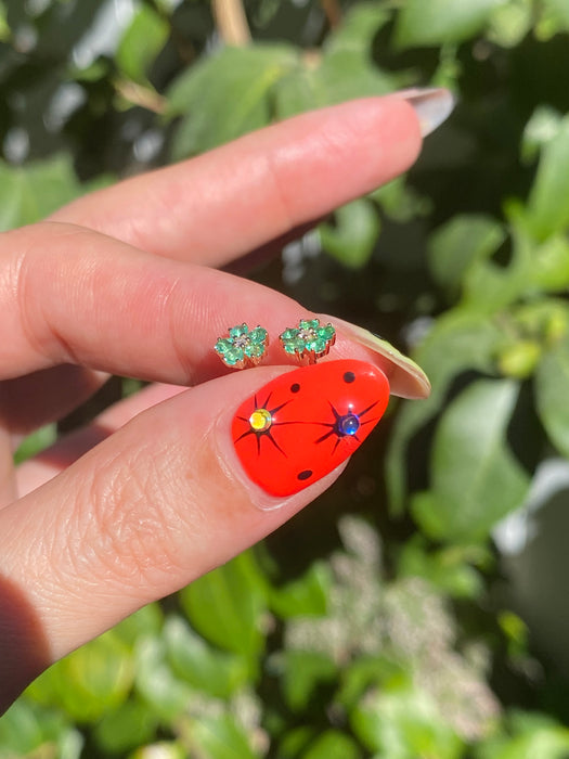 14k emerald and diamond flower stud earrings