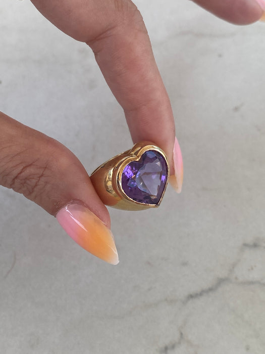Vintage 14K Amethyst Heart Pinky Ring