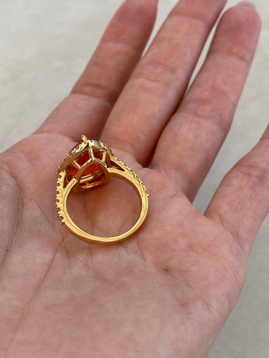 Vintage 18K Yellow Gold Fire Opal & Diamond Halo Ring