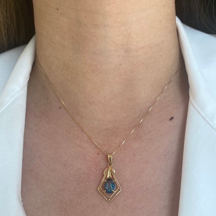 14k London blue topaz pendant