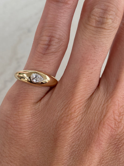 14K Gold Lab Diamond Pear Pinky Ring Size 4