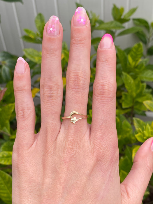 14k moon and fluted star ring