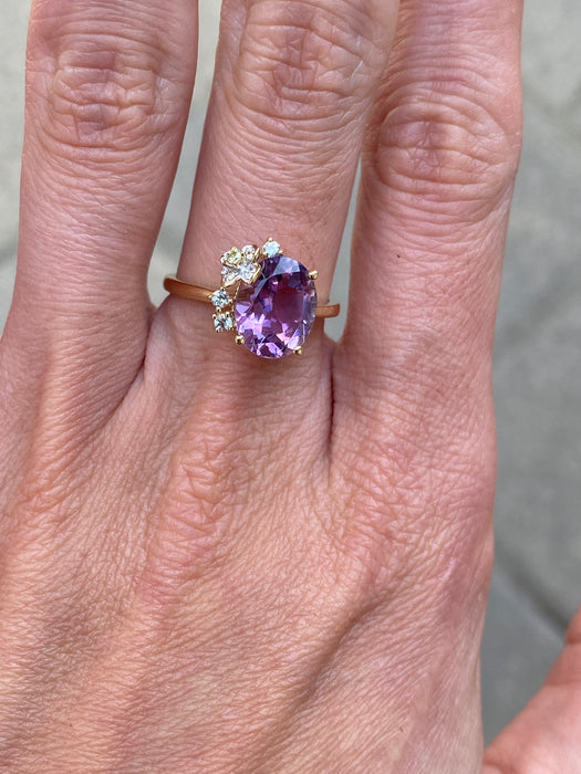 14K Gold Oval Amethyst Diamond Flower Ring