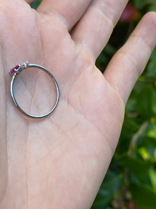Platinum 900 diamond ruby ring size 6.25