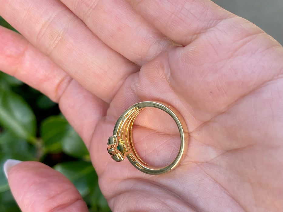 Vintage 18K Gold Emerald & Diamond Star Ring – Shooting Star