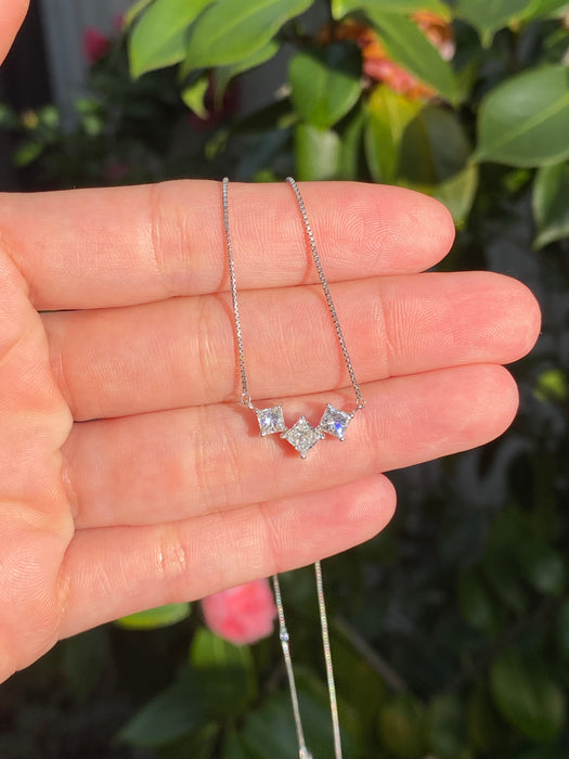 Vintage Platinum (850–900) Princess Cut Diamond Necklace – 1.04 TCW