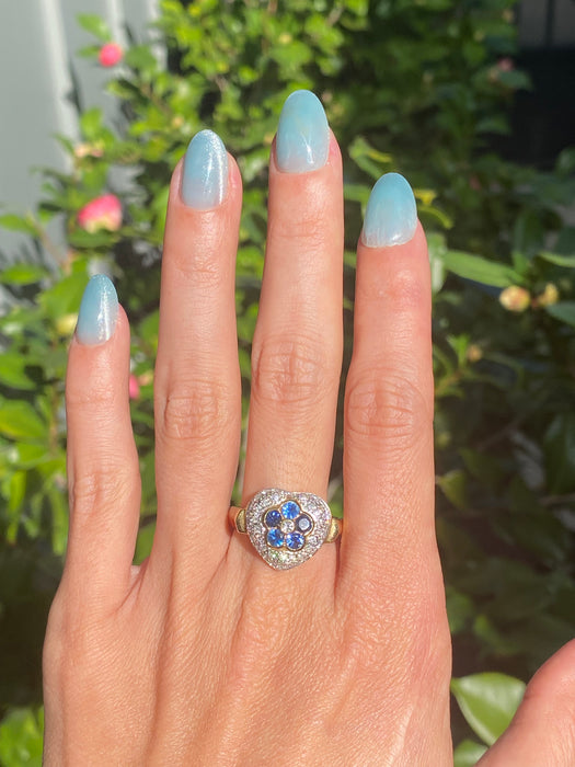 18k platinum diamond heart blue sapphire flower ring size 10.5