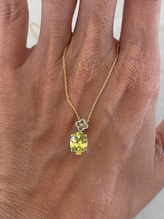 Vintage 18K Gold Oval Sphene & Champagne Diamond Flower Pendant