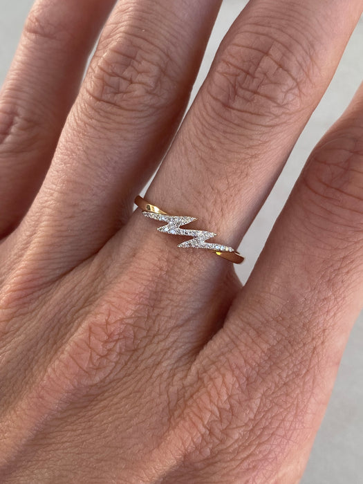 14K Gold Diamond Lightning Bolt Ring Size 7