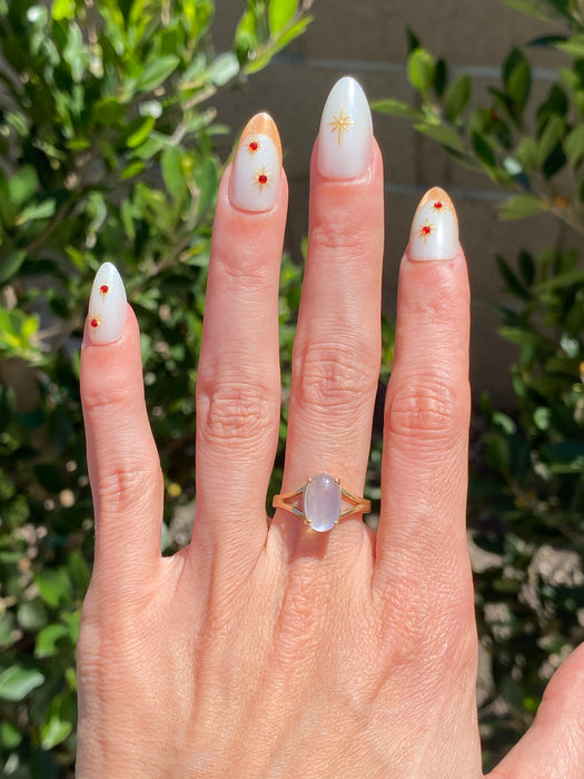Vintage 14K Gold Oval Moonstone Ring | Size 7.25