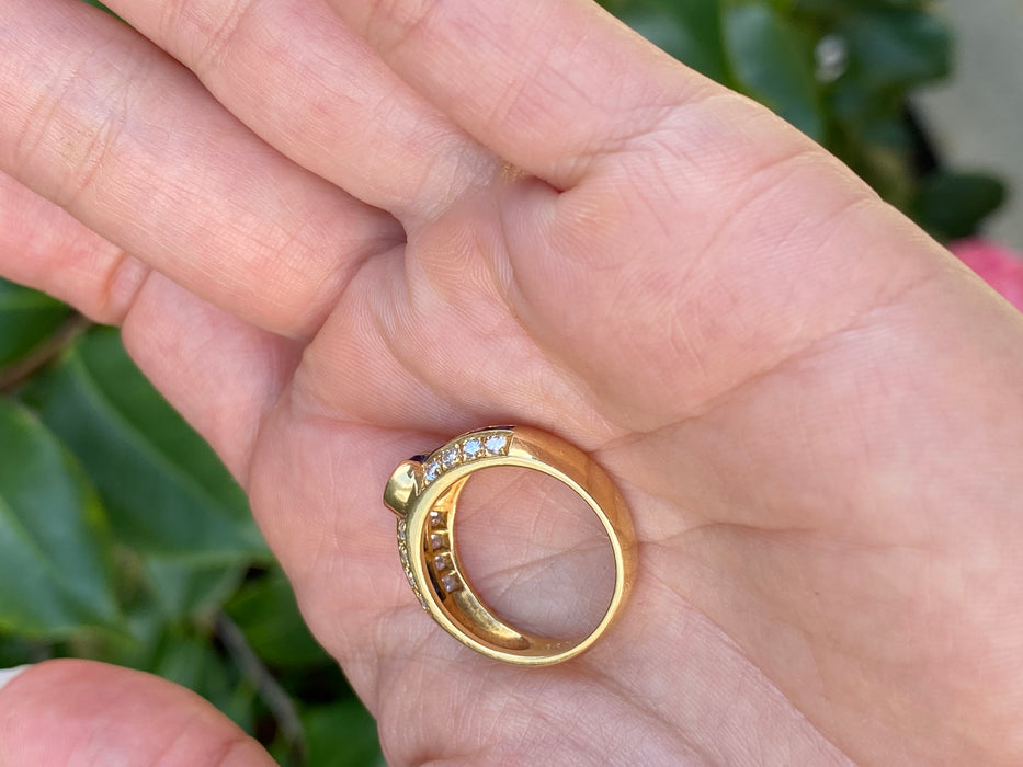 Vintage 18K Blue Sapphire & Diamond Ring