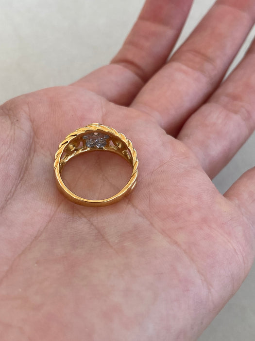 Vintage 18K Yellow Gold Double Rope Diamond Flower Ring