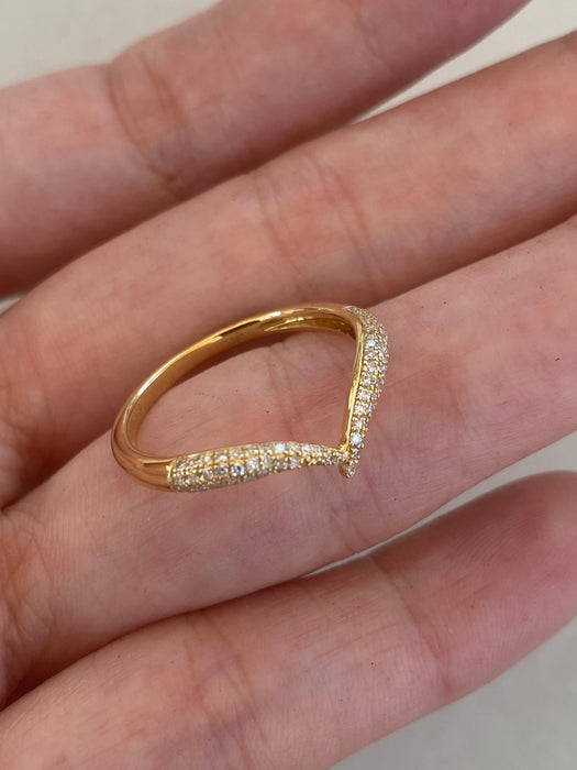 18k Gold Natural Chevron Diamond Ring