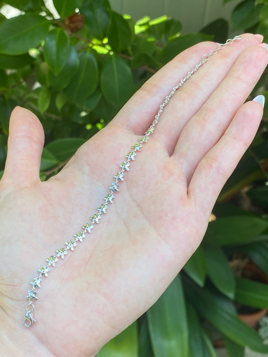 14k white gold diamond flower bracelet