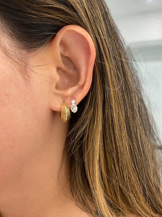 Vintage 14K Gold Huggy Hoop Earrings