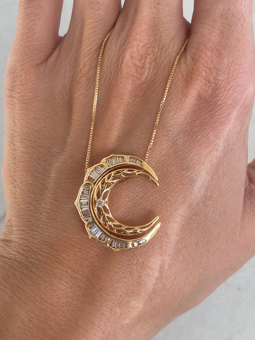 Vintage 18K Rose Gold Crescent Moon Necklace