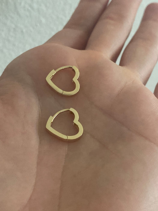 14k mini heart huggie hoops