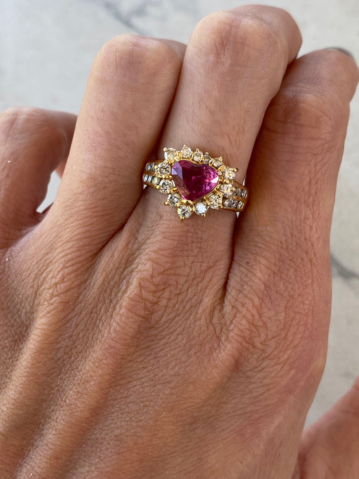 Vintage 18K Gold Heart-Shaped Ruby & Diamond Ring
