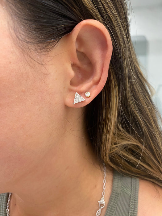 Vintage 14K White Gold Trillion-Cut Diamond Cluster Stud Earrings – 1.00 TCW
