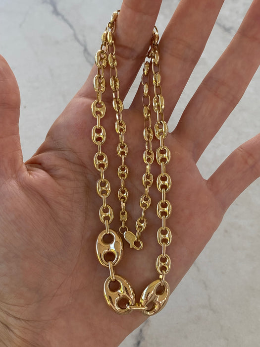 14K Gold Graduated Puffy Mariner Necklace
