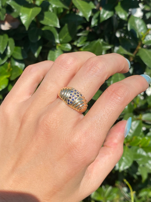 14k croissant blue sapphire ring size 6.75