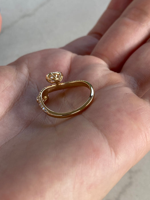 14K Curved Lab Diamond Band with Oval Accents