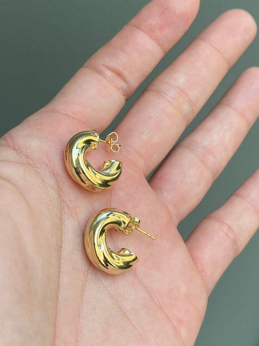 14k twisted croissant macaroni hoop earrings