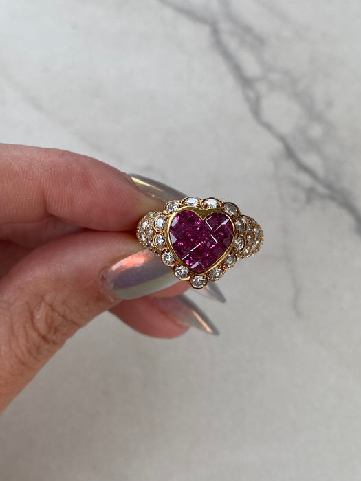 Vintage 18K Ruby & Diamond Heart Ring
