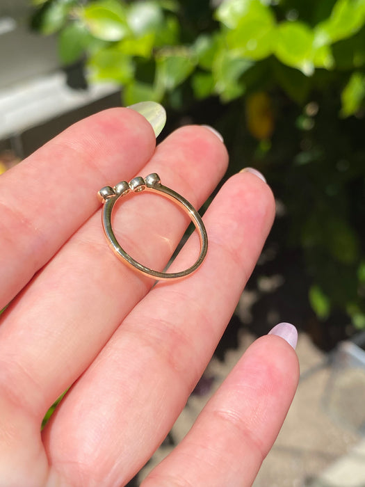 14k bezel set horizontal ring size 6.5