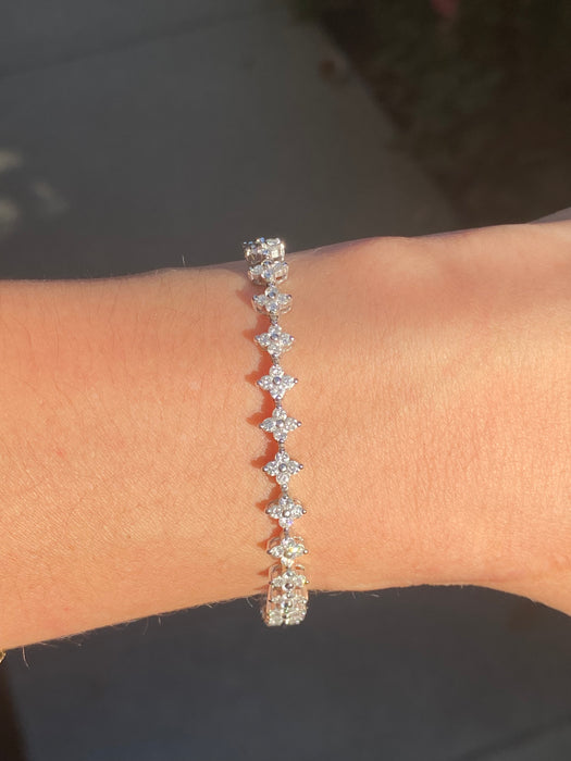 Platinum 850 3 carat diamond tennis bracelet