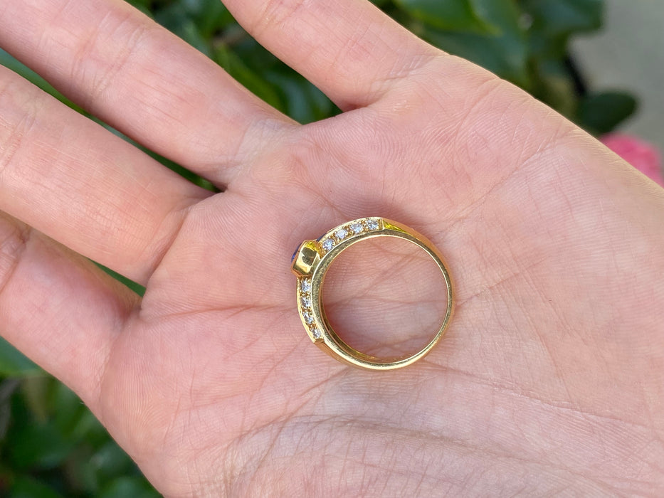 Vintage 18K Blue Sapphire & Diamond Ring