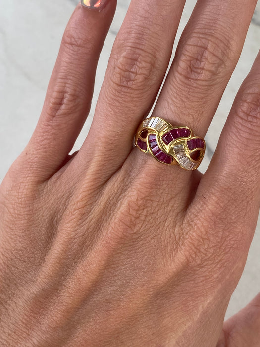Vintage 18K Ruby & Diamond Baguette Knot Ring