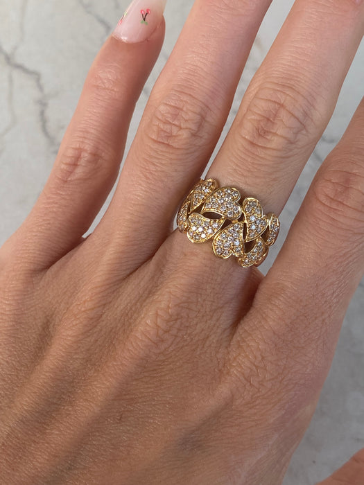 Vintage 18K Gold Heart Cluster Ring