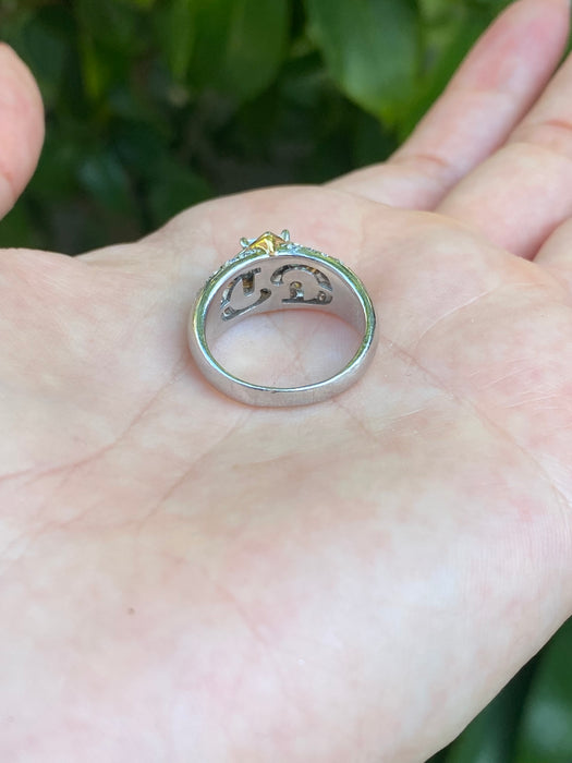 Platinum 18k diamond ring size 6.25