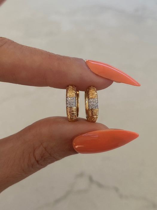 14K Gold Textured Croissant Diamond Huggie Earrings