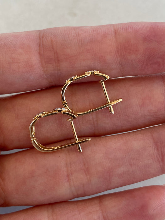 14k Gold Diamond Link Huggie Earrings