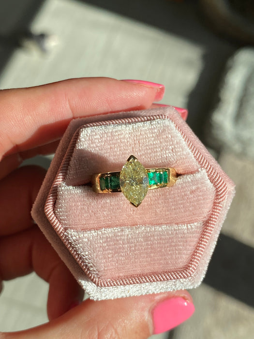 18k 1.74 carat yellow diamond emerald ring size 6.25