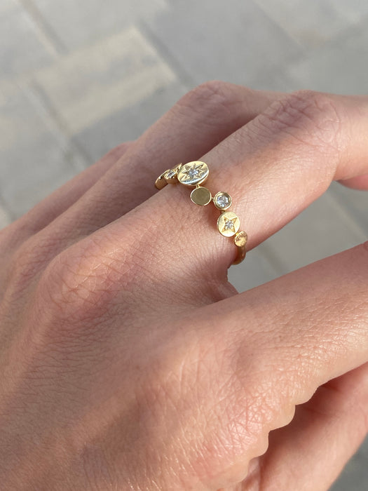 14K Gold Natural Diamond Disc Star Ring