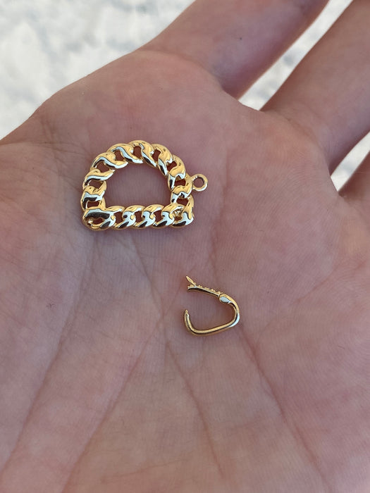 14k diamond curb initial letter pendant