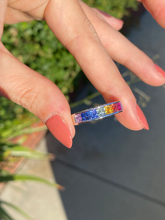 18k white gold rainbow sapphire ring size 7.5