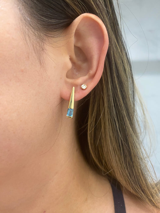 Vintage 14K Gold Blue Topaz Pointed Stud Earrings